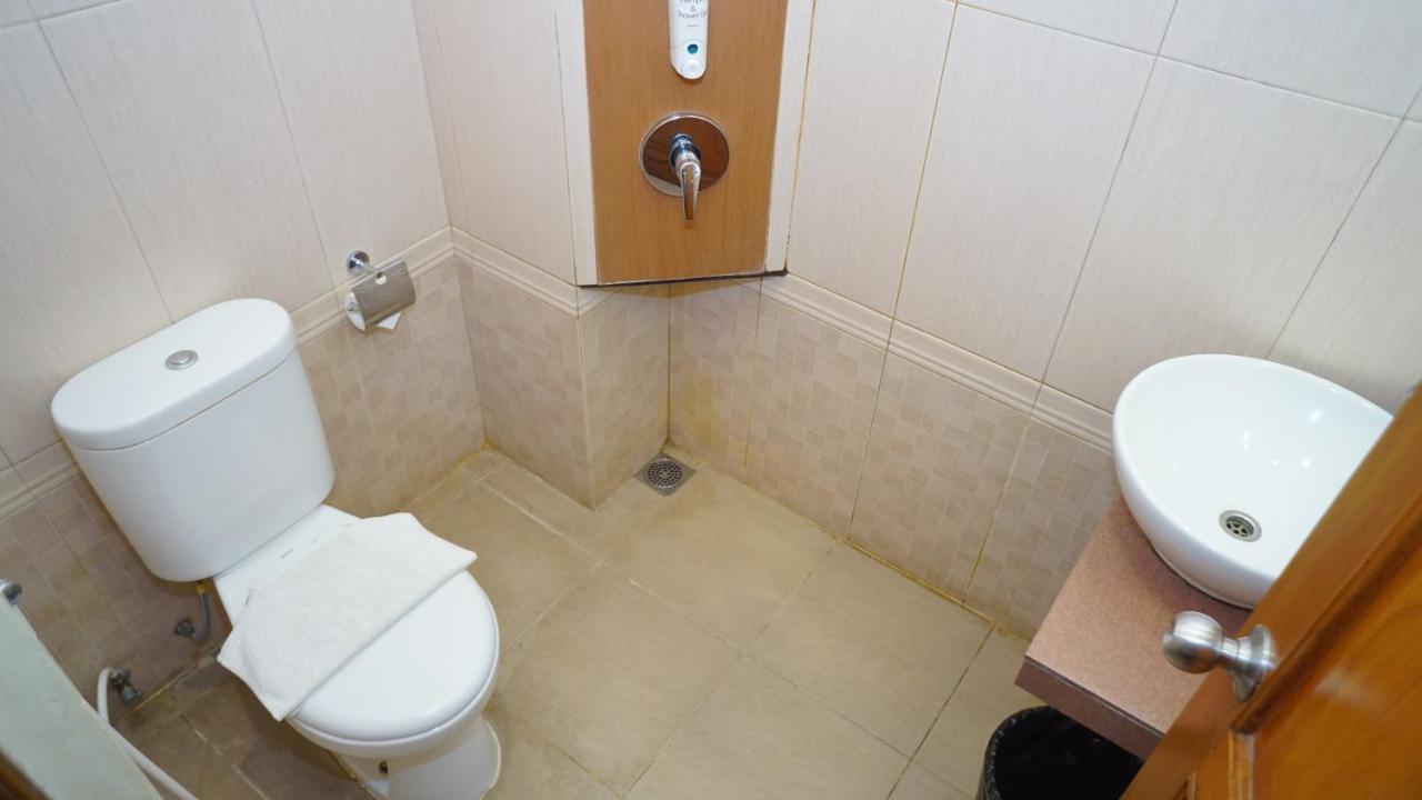 Syailendra Hotel Syariah Jepara Ngoại thất bức ảnh
