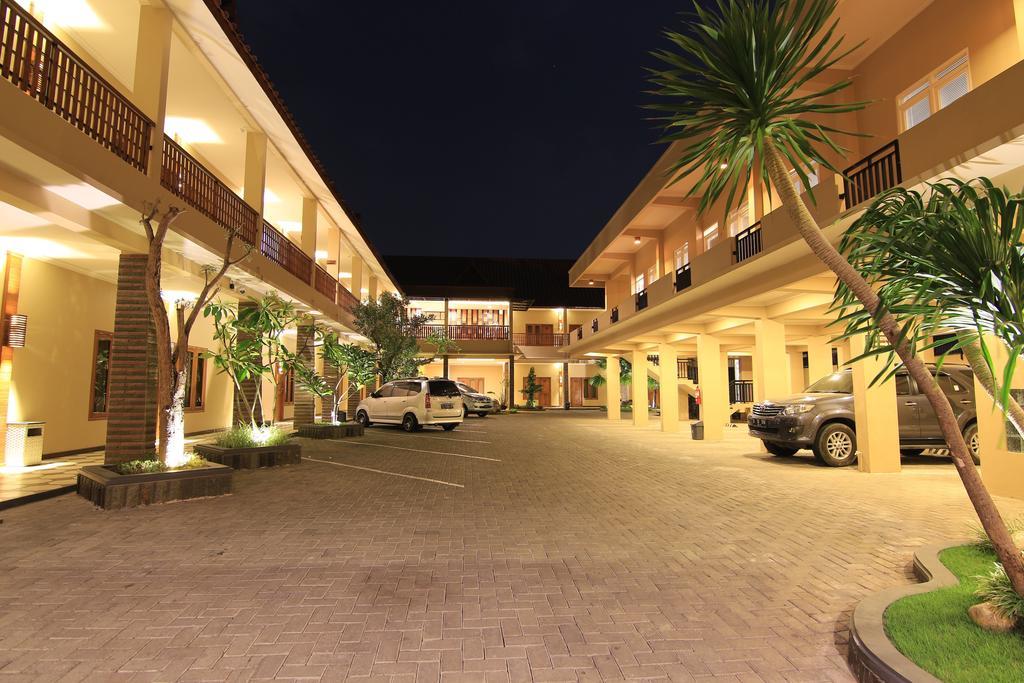Syailendra Hotel Syariah Jepara Ngoại thất bức ảnh