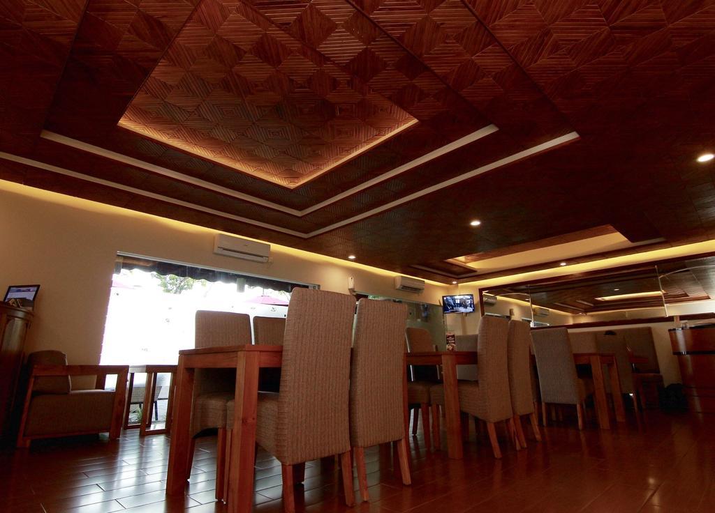 Syailendra Hotel Syariah Jepara Ngoại thất bức ảnh