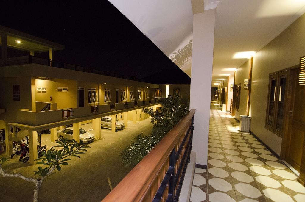 Syailendra Hotel Syariah Jepara Ngoại thất bức ảnh