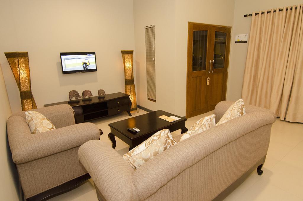 Syailendra Hotel Syariah Jepara Ngoại thất bức ảnh